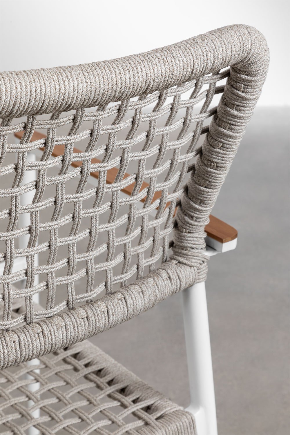 Nediam stackable garden chairs set of 4 with armrests in aluminum and braided rope, gallery image 5