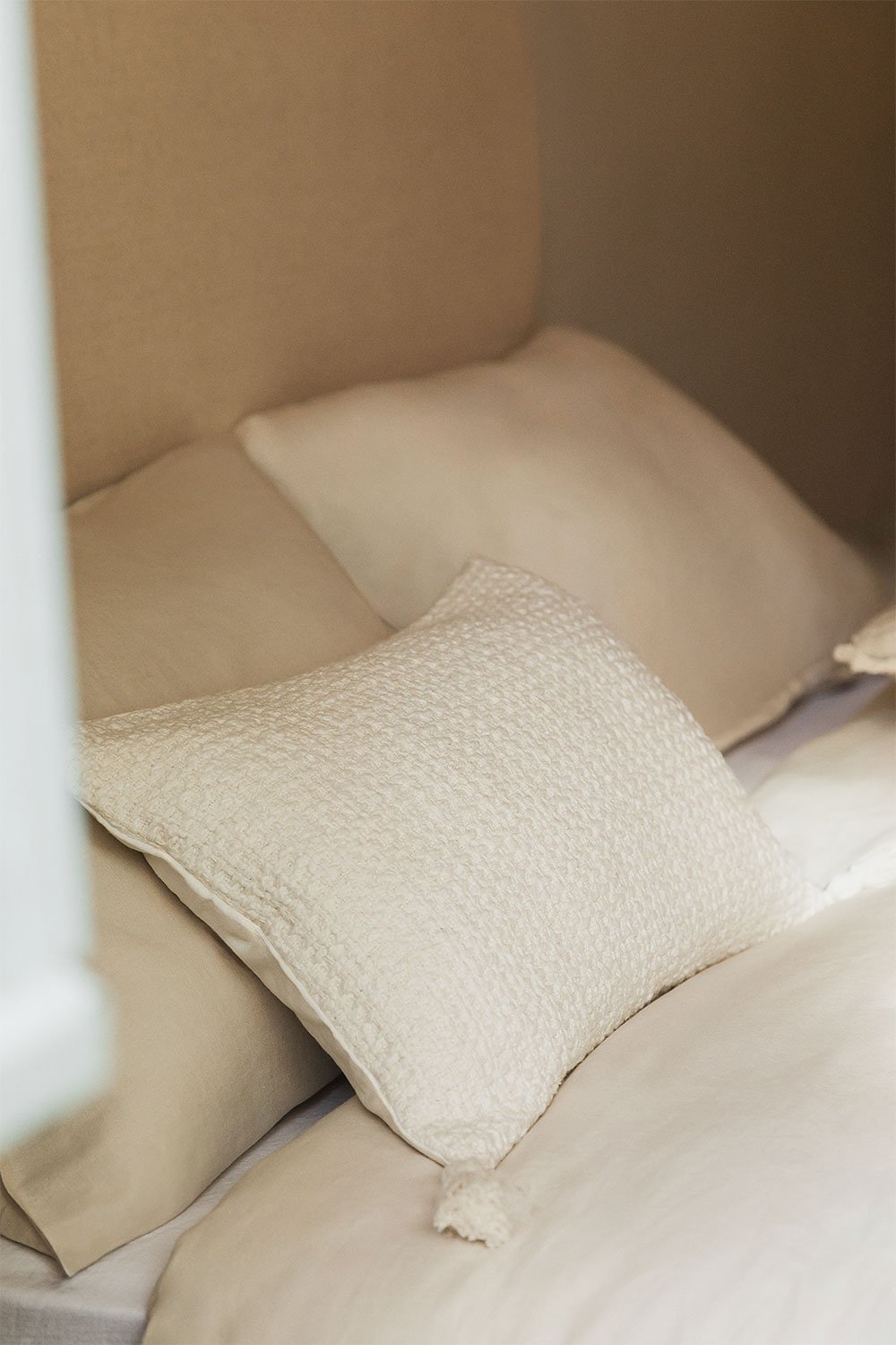 Rectangular Cotton Cushion (35x50 cm) Resnais, gallery image 1