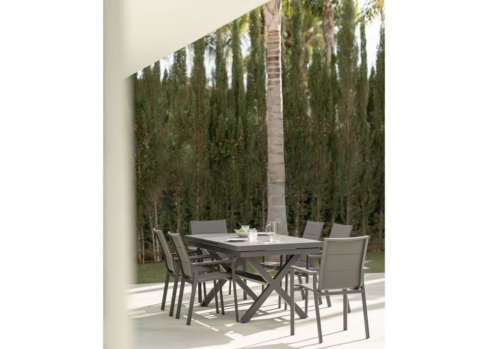 Extendable rectangular garden table set 180-240x90 cm and 6 stackable garden chairs with armrests in aluminium Karena