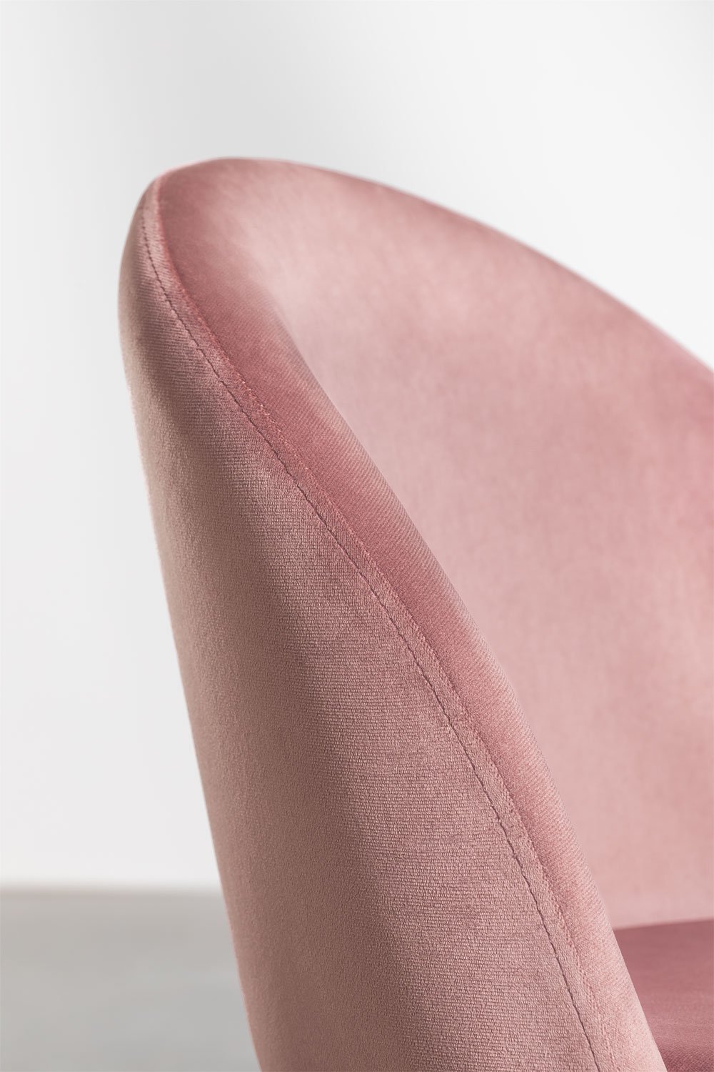 Kana velvet dining chair, gallery image 4