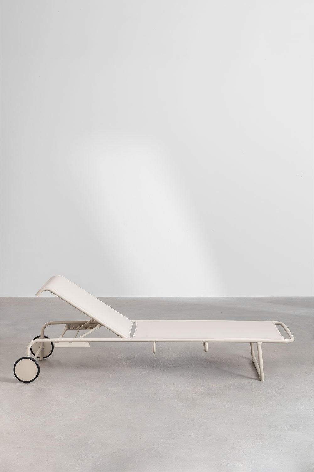 Leyanis aluminium reclining lounger, gallery image 5