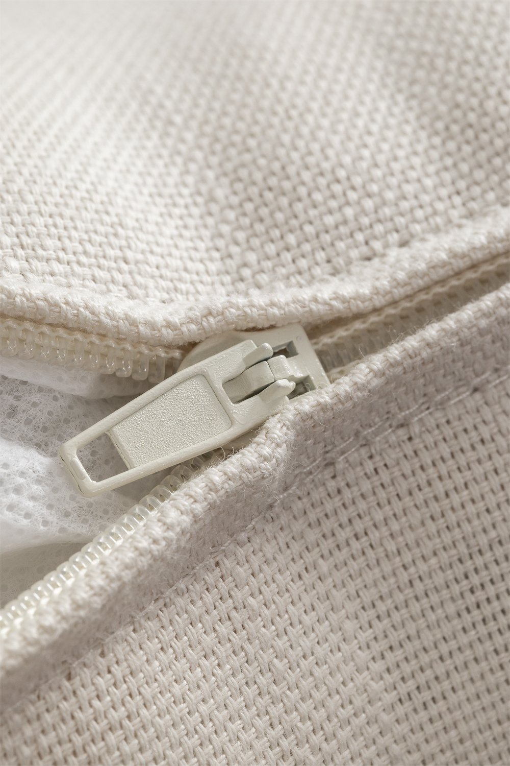 Giulia acacia dining chair with armrests, gallery image 6