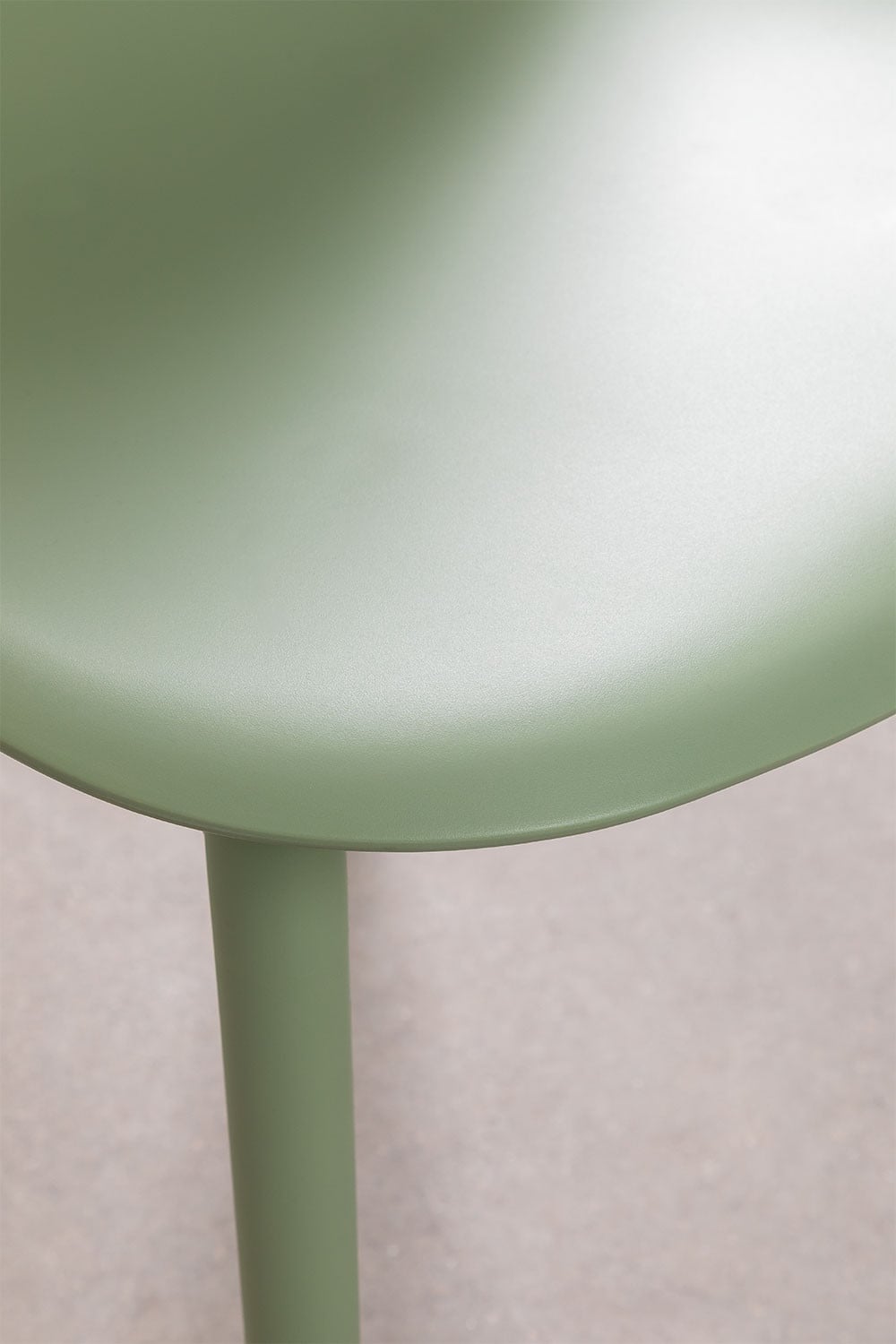 Pack of 4 dining chairs in polypropylene Scand, gallery image 6