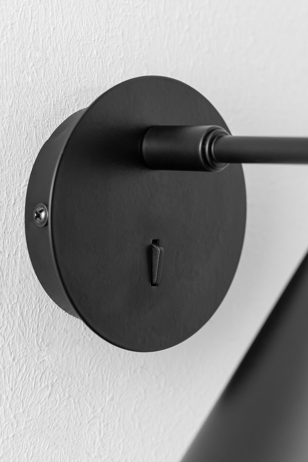 Arilda iron wall lamp, gallery image 4