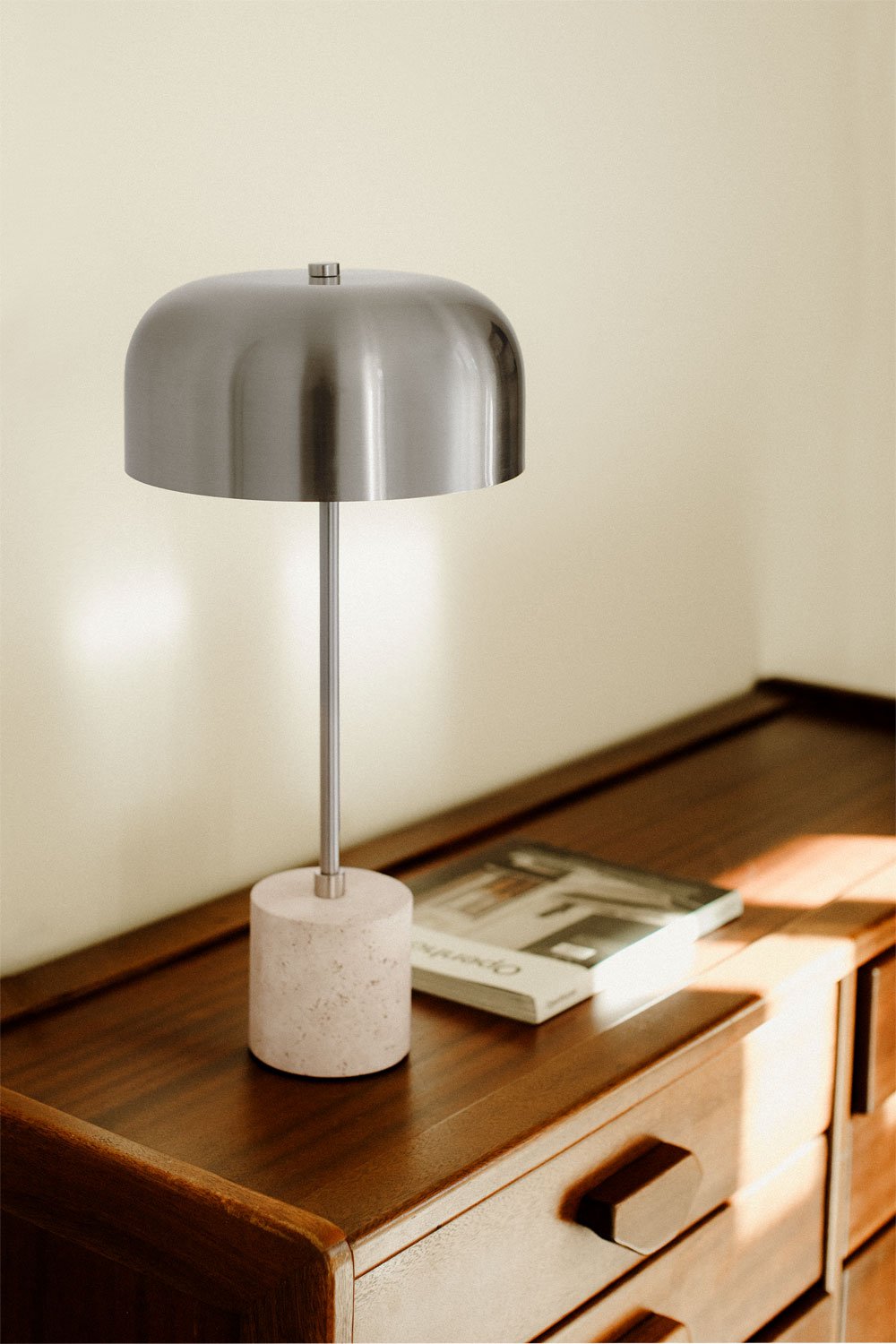Elviya Metal Table Lamp, gallery image 1