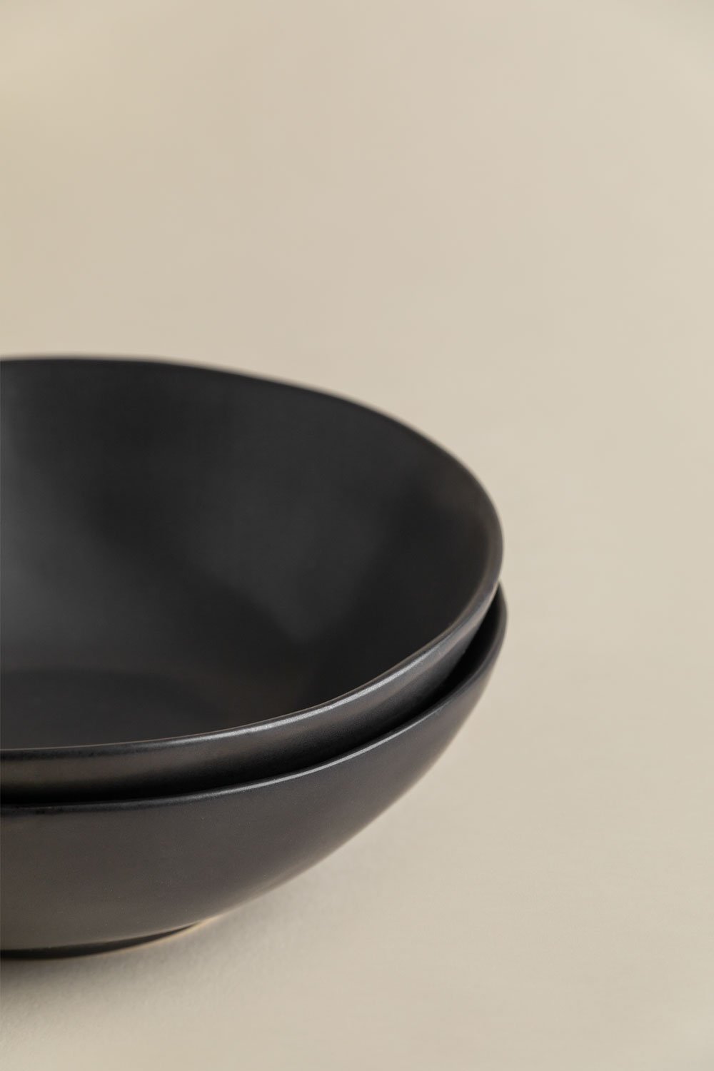 Pack of 2 Belvere stoneware bowls, gallery image 4