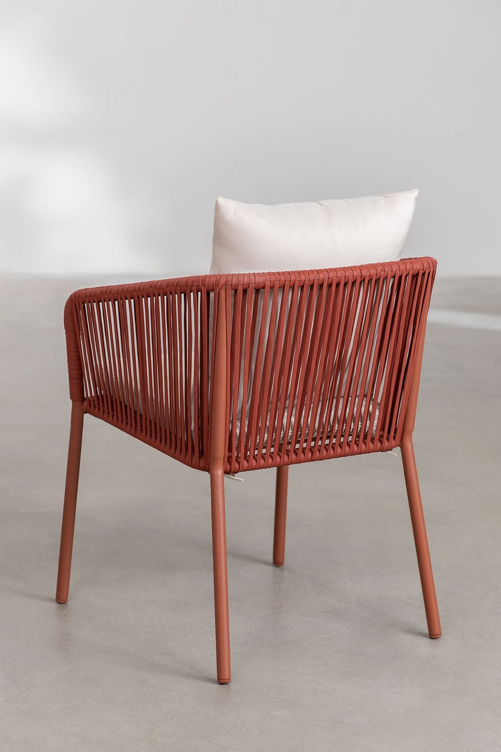 Arhiza Classic dining chair with aluminum and braided rope armrests, gallery image 4