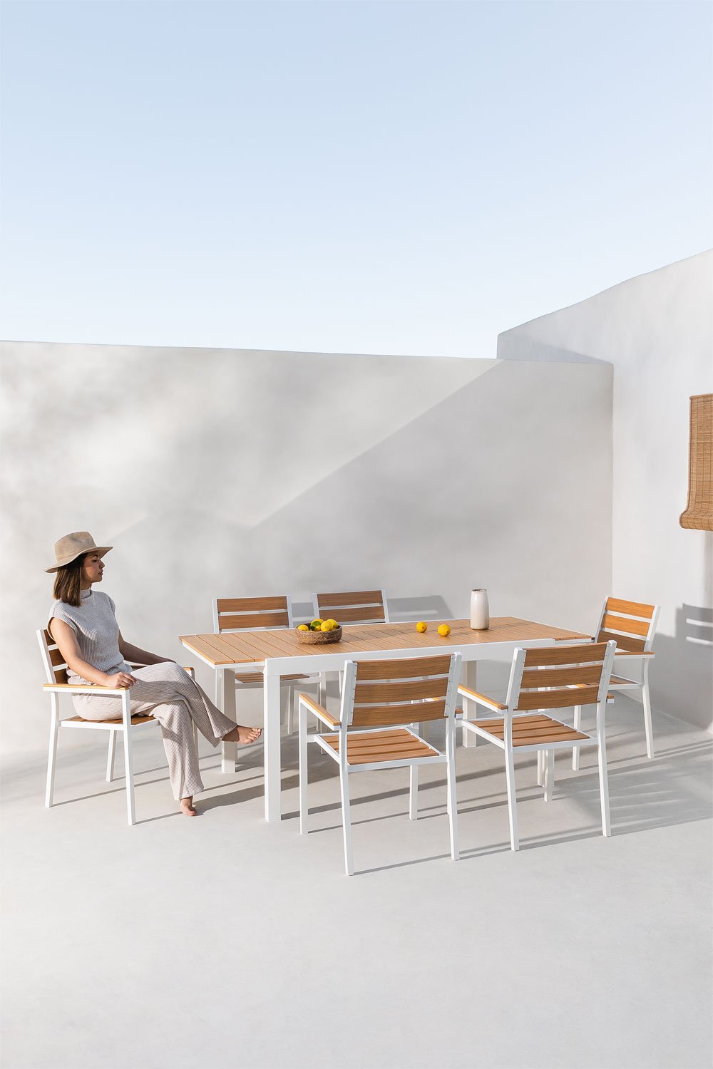 Extendable Rectangular Aluminum Table (150-197x90 cm) & 6 Stackable Garden Chairs with Armrest Set Saura , gallery image 1