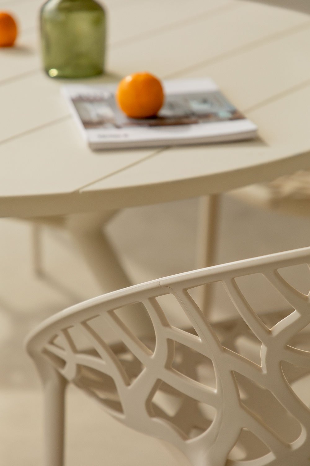 Pack of 4 stackable garden chairs in polypropylene Ores, gallery image 2