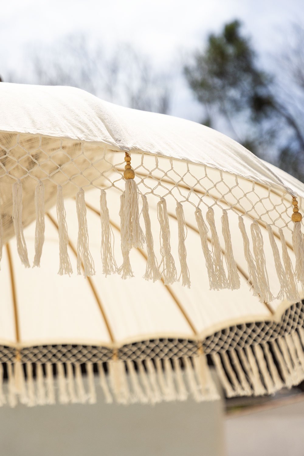 Ø186 cm parasol in Orongo fabric and wood, gallery image 3