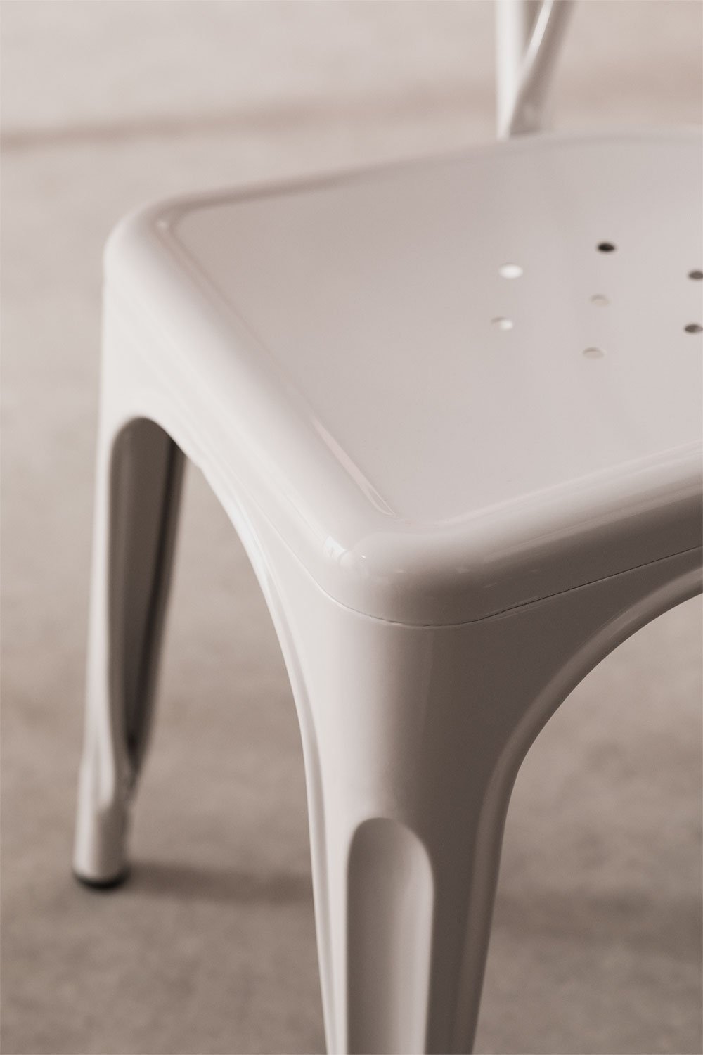 LIX stackable chair   , gallery image 2