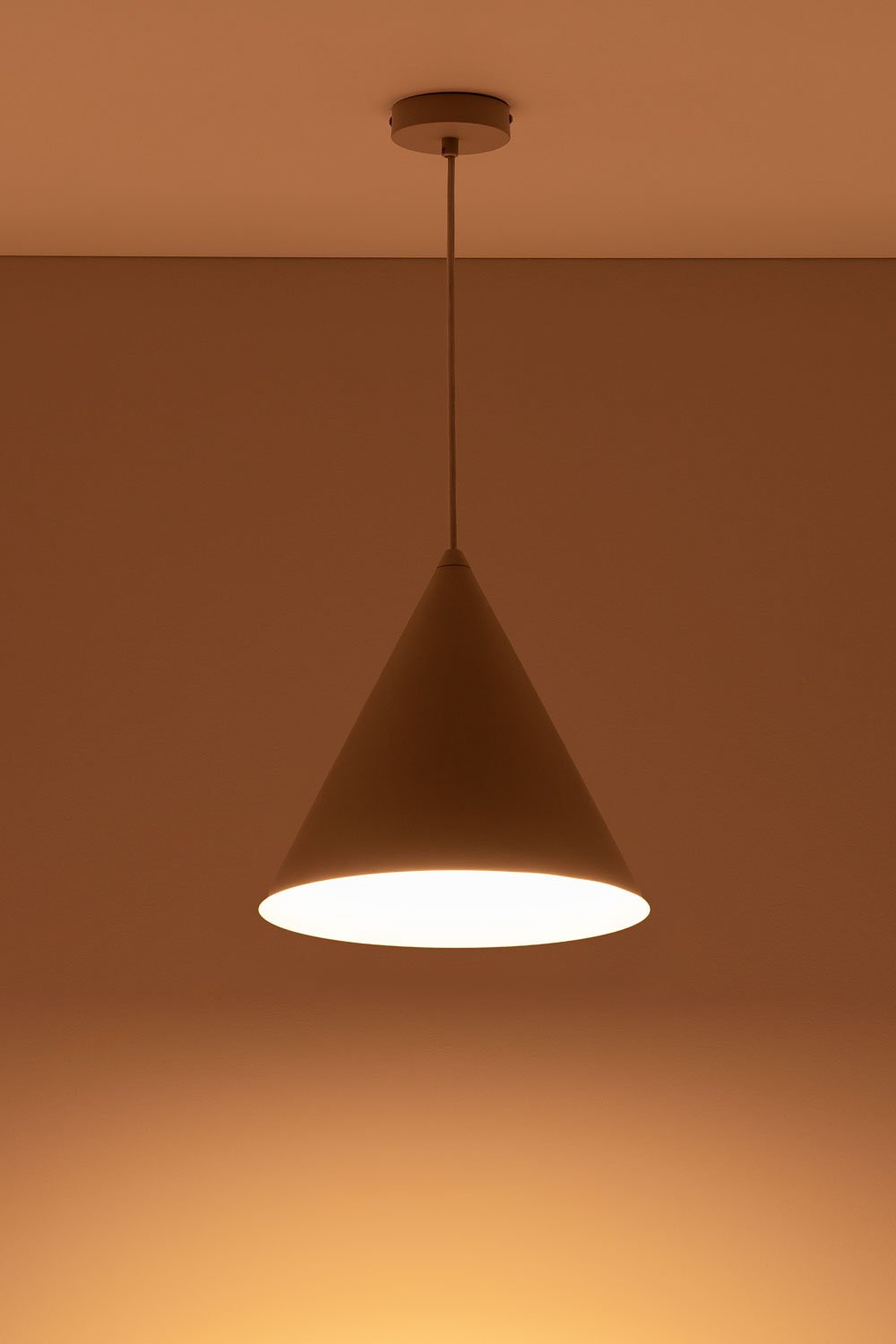 Arilda metal ceiling lamp, gallery image 3