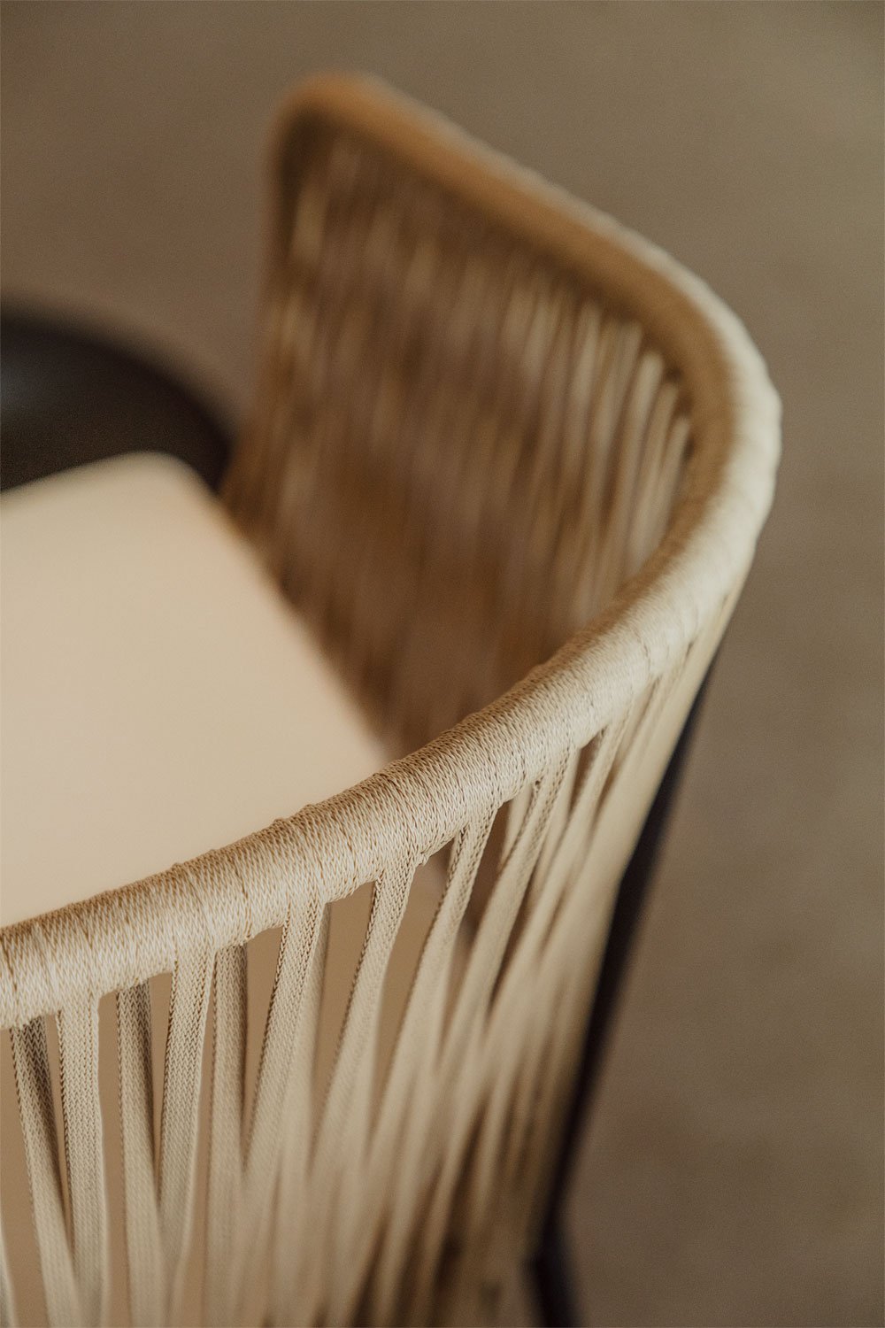 Pack of 2 dining chairs with iron armrests and braided rope Jocelyn, gallery image 3