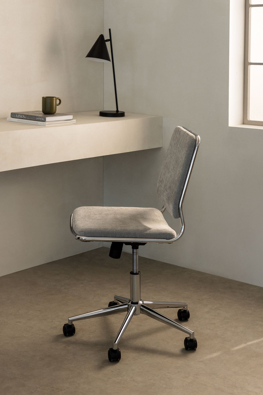 Veiga Desk Chair with Wheels, gallery image 1