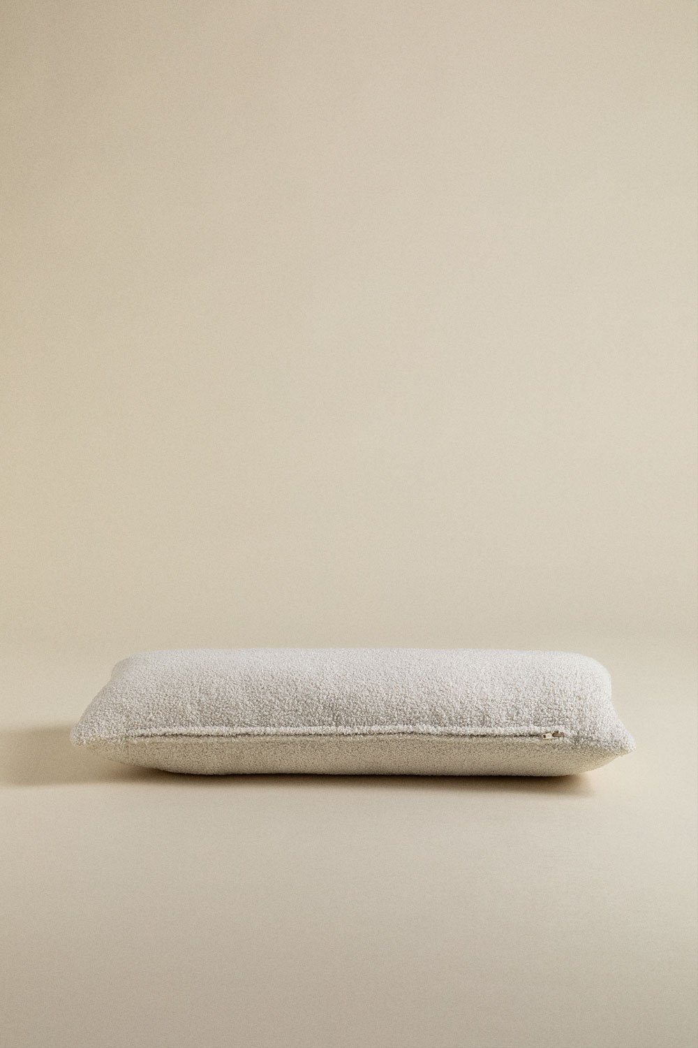 Rectangular cushion in sheepskin (70x30 cm) Borjan, gallery image 2