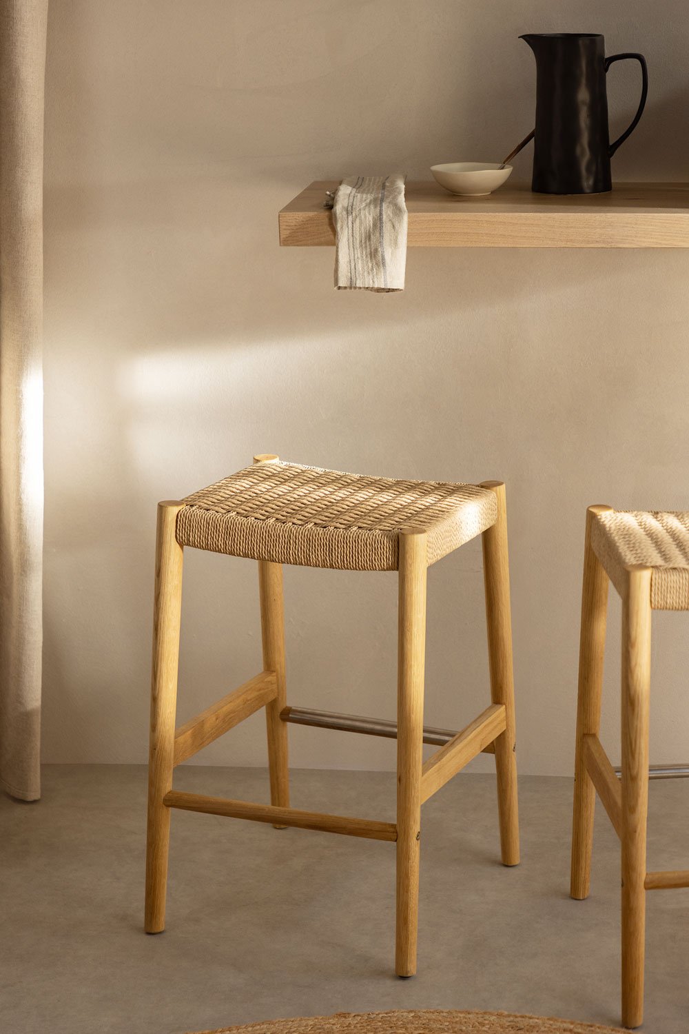 High Stool in Oak Wood and Braided Rope (66 cm) Mara, gallery image 1