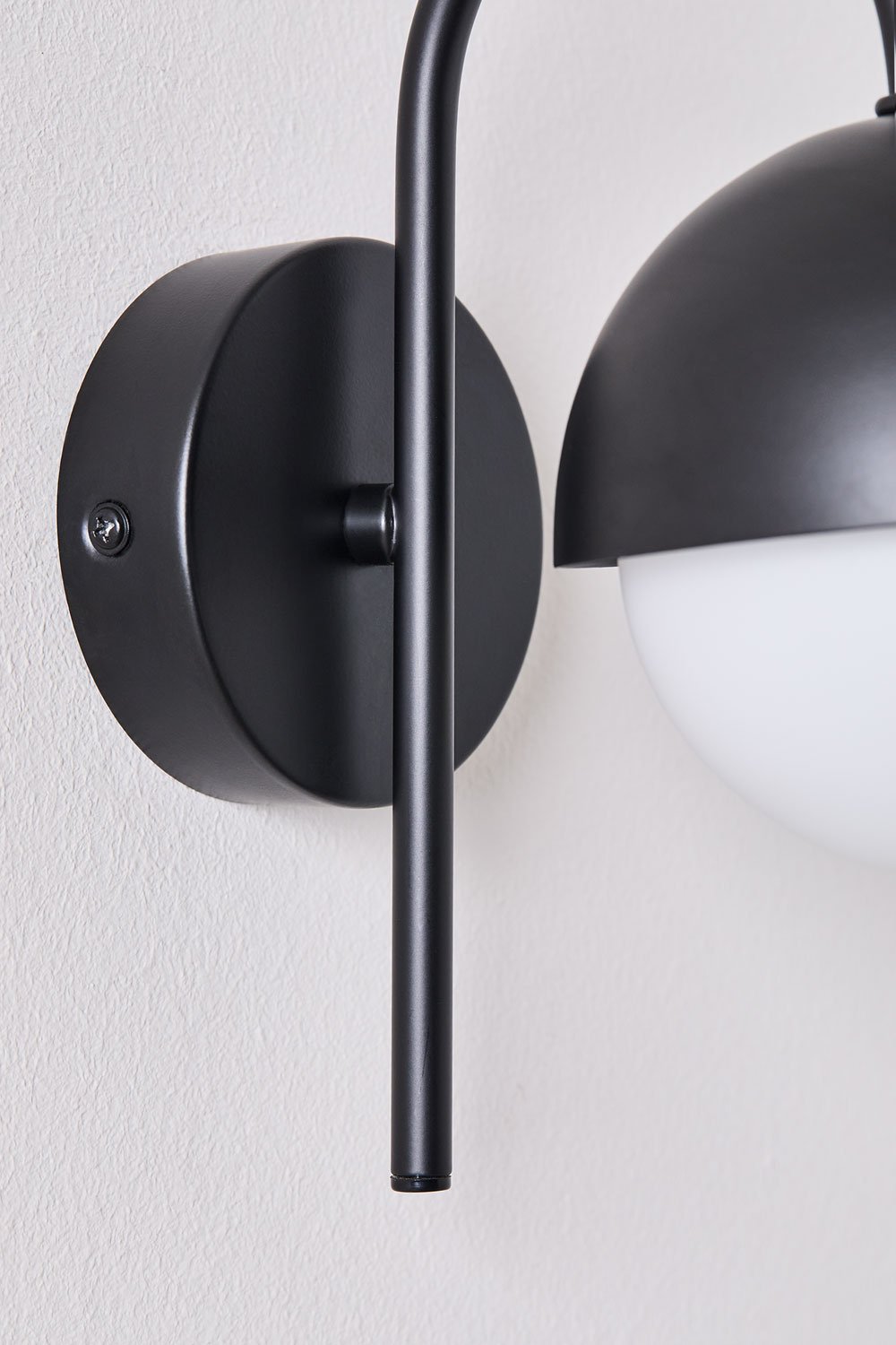 Birgit outdoor iron wall lamp, gallery image 3