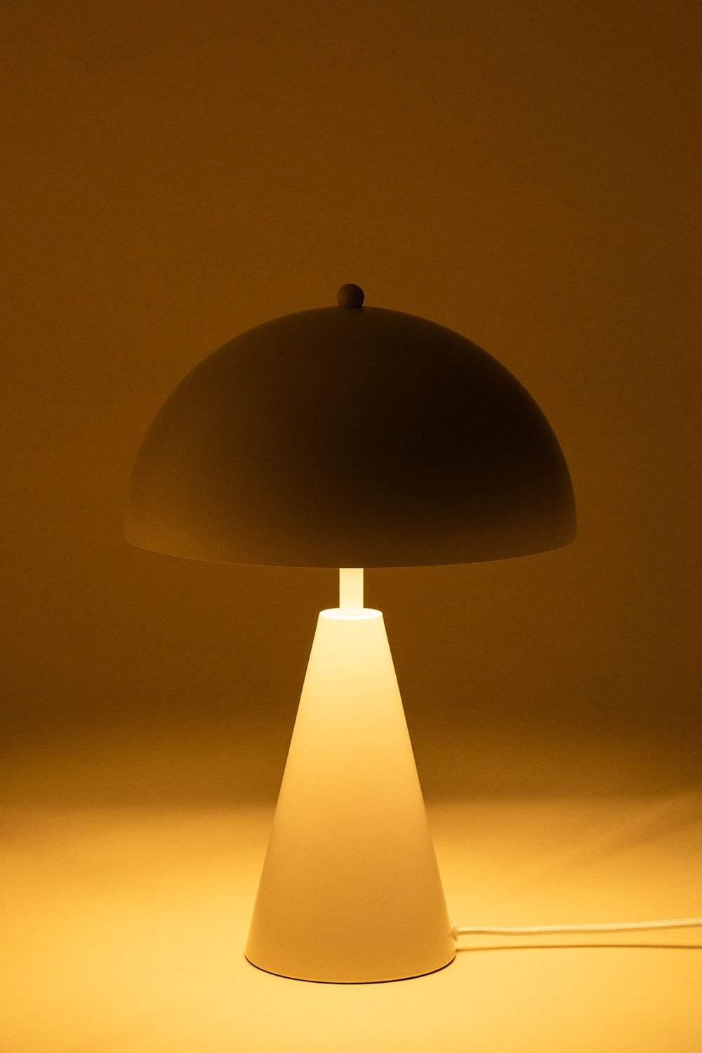 Jaliya iron table lamp, gallery image 3