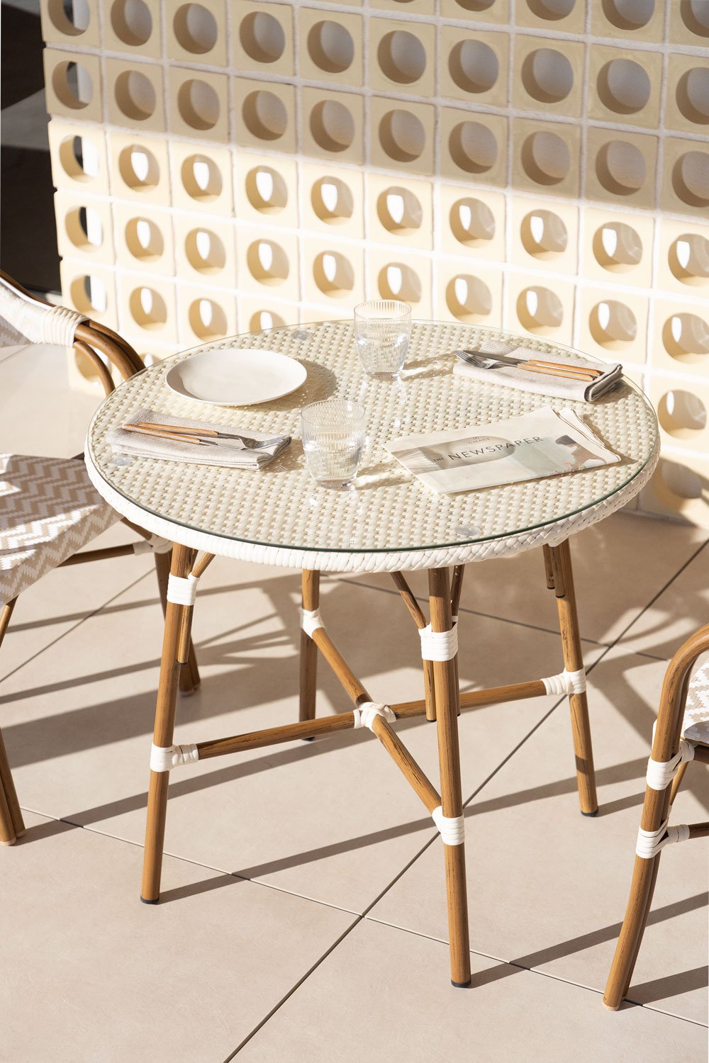 Round Garden Table in Aluminum and Synthetic Rattan (Ø80 cm) Brielle Bistro, gallery image 1