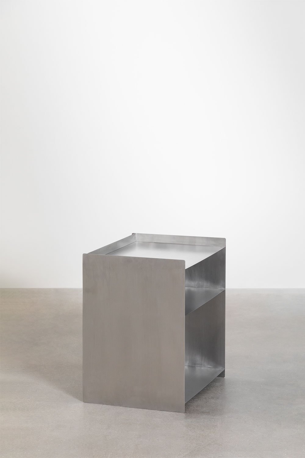 Nolvia Steel Side Table, gallery image 2