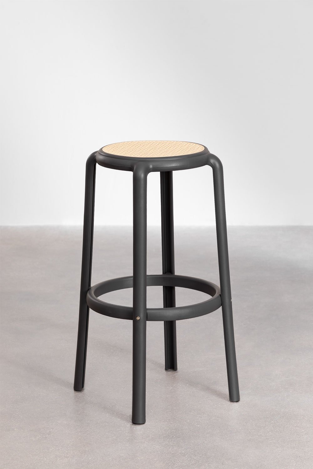 2-Pack garden high stools 75 cm in graphite grey polypropylene Omara, gallery image 1