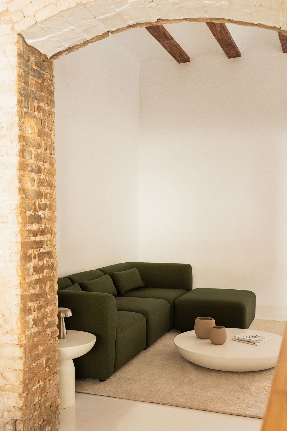 3-piece modular sofa with Fogler pouf    , gallery image 1