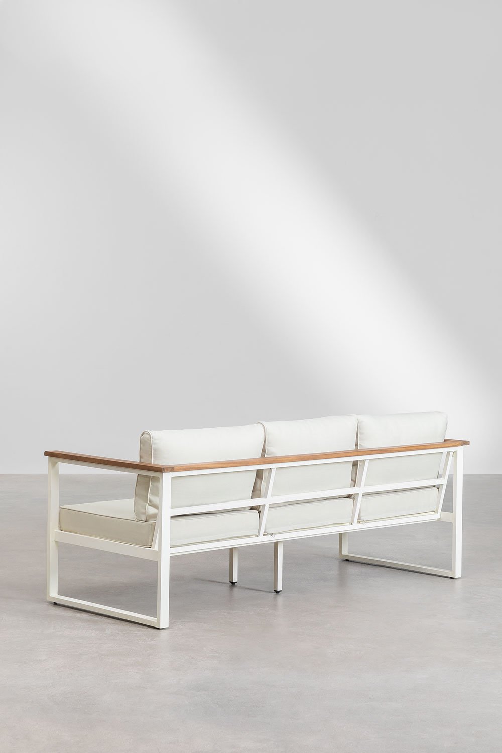 3-seater garden sofa in aluminum and Lipov acacia wood, gallery image 4