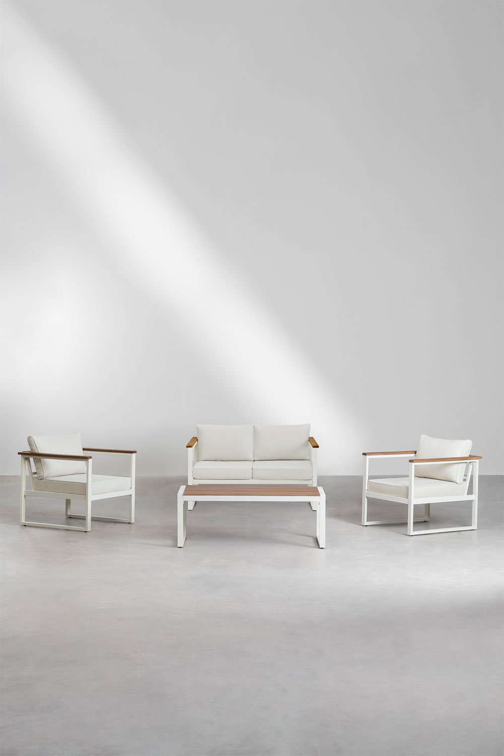 Garden set with a 2-seater sofa, 2 armchairs, and a coffee table in aluminum and Lipov acacia wood., gallery image 2