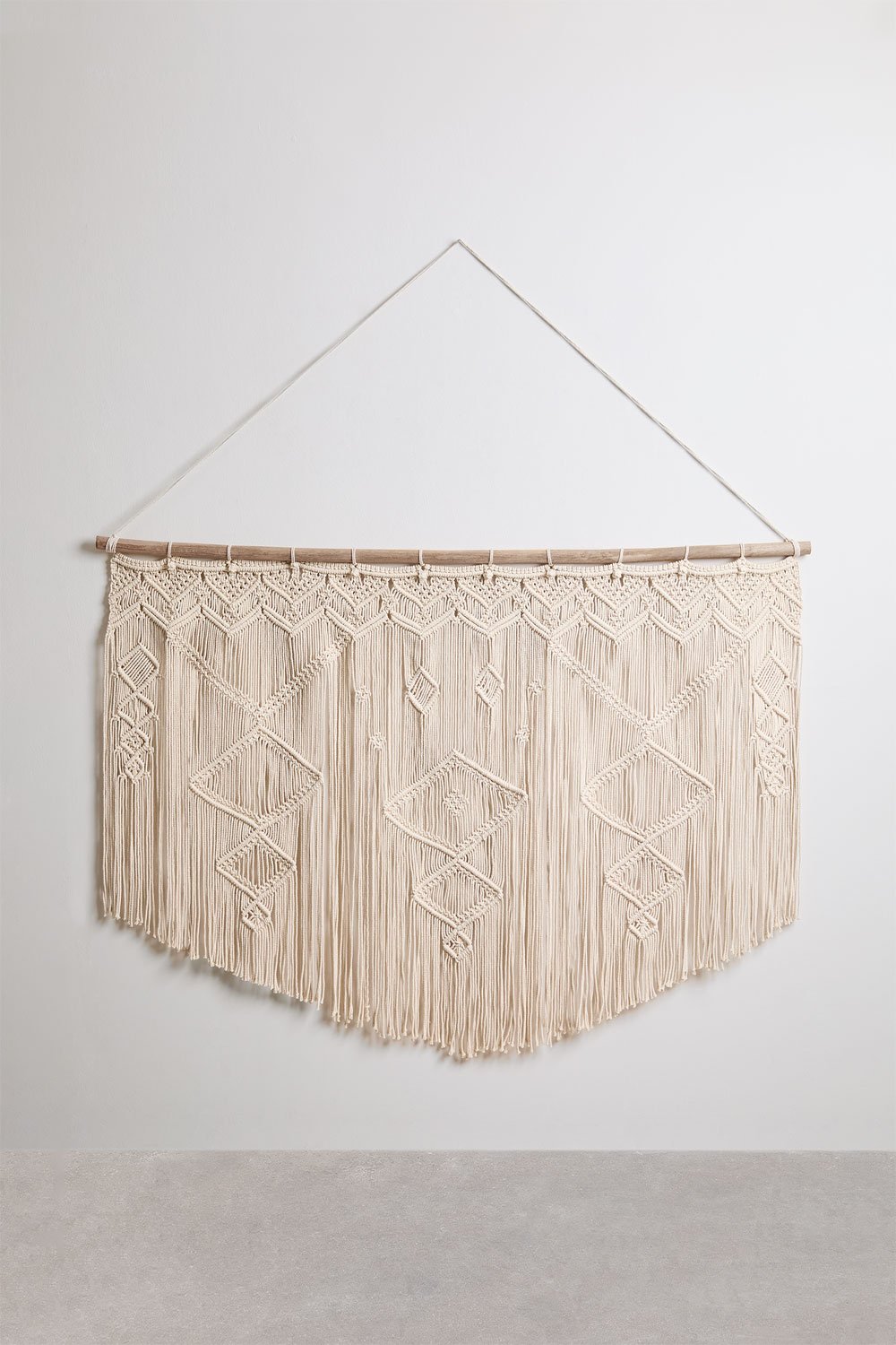 Macramé Dalies headboard, gallery image 1