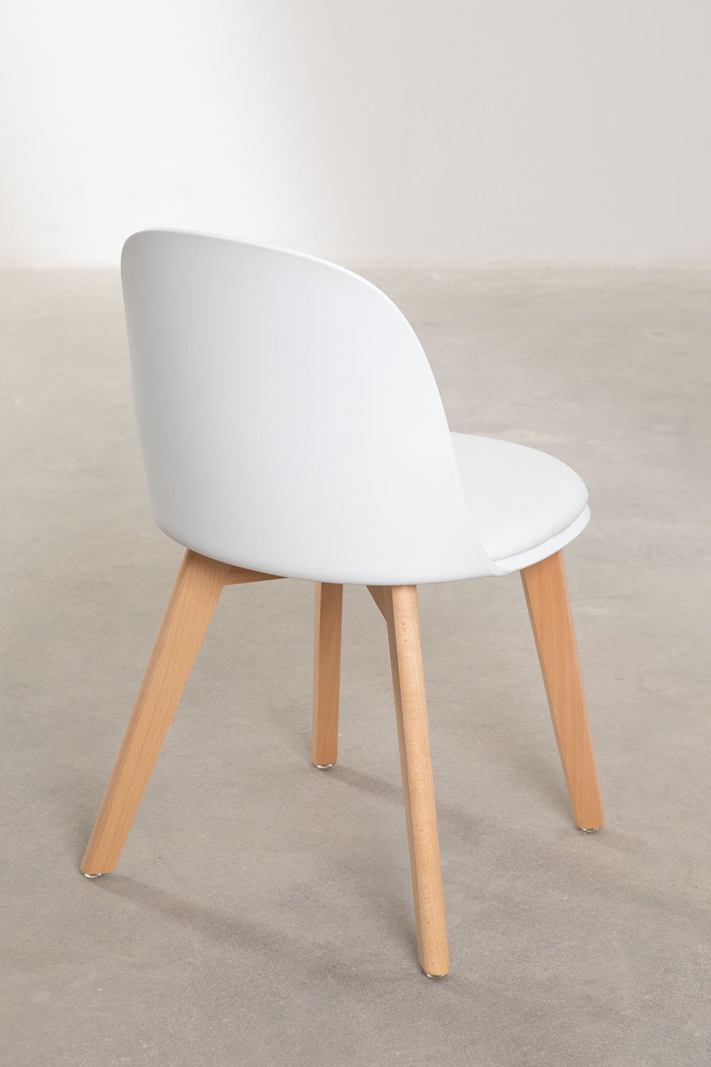 Belyna dining chair set of 4 in polypropylene and beech wood, gallery image 4