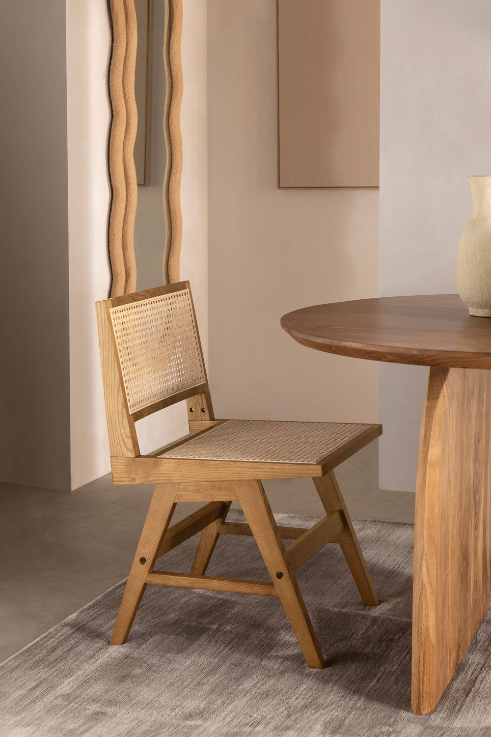 Pack of 2 dining chairs in ash wood and rattan Lali, gallery image 1