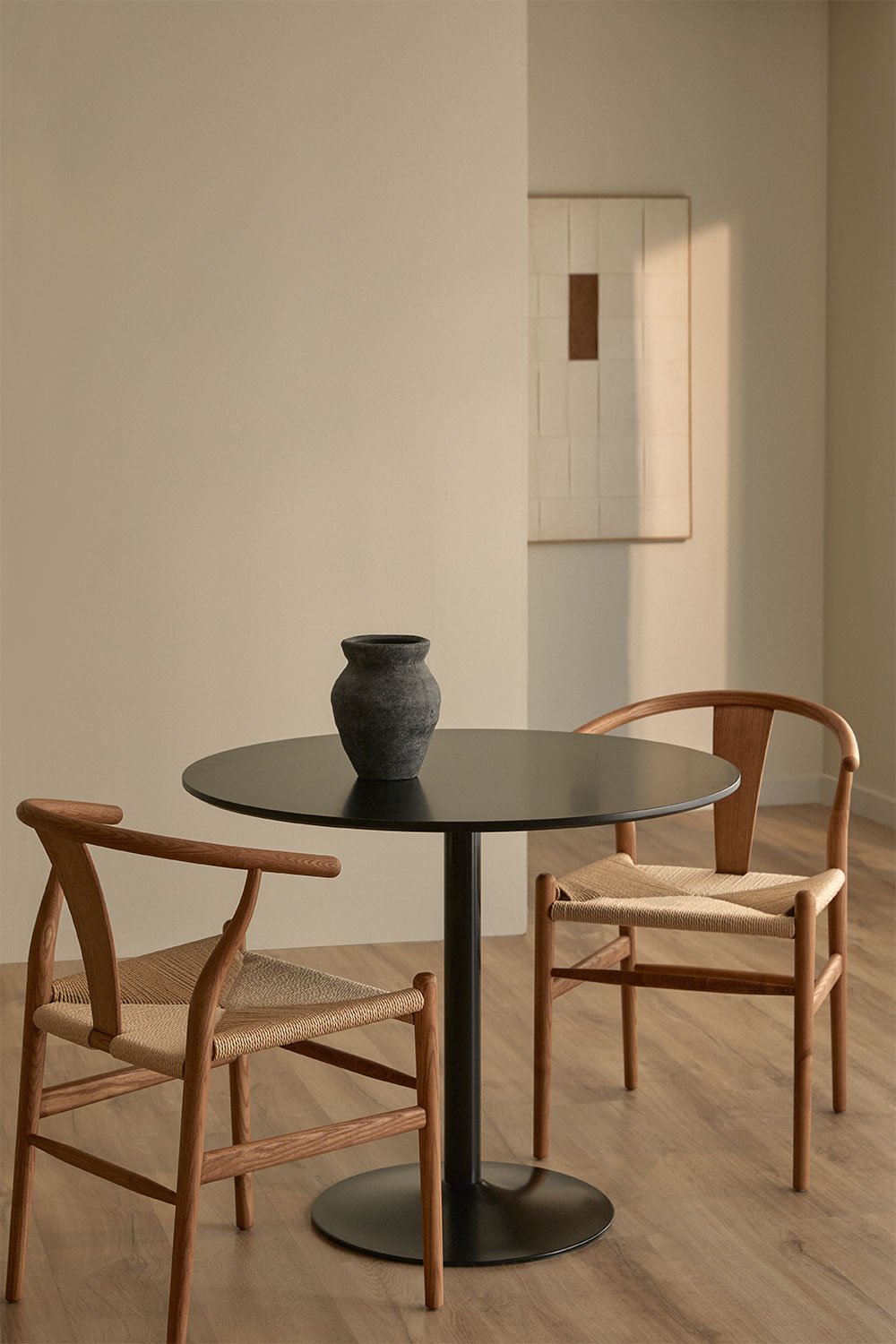 Round Dining Table in MDF and Metal Yvetta , gallery image 1