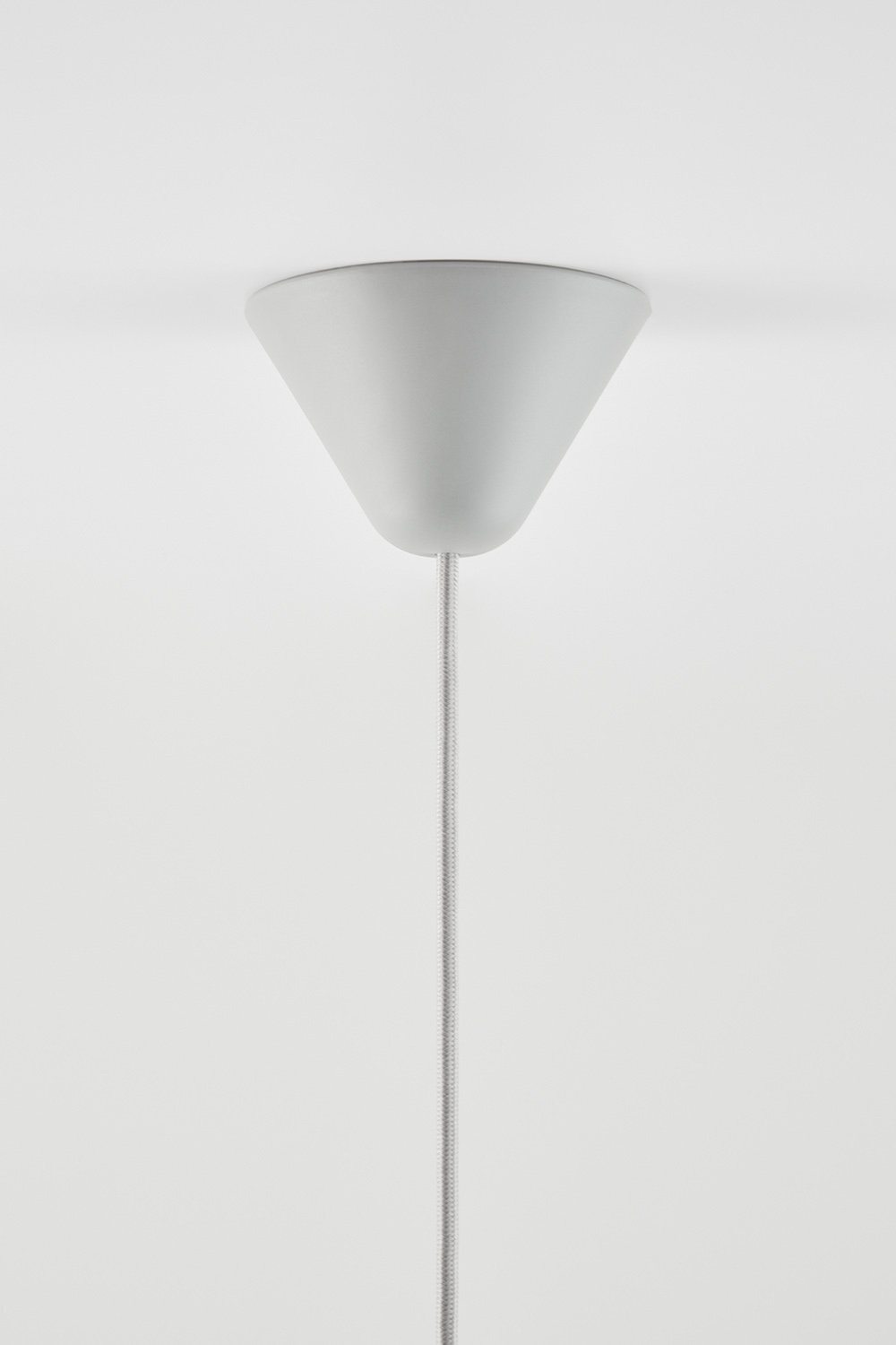 Jubina iron hanging ceiling lamp, gallery image 5