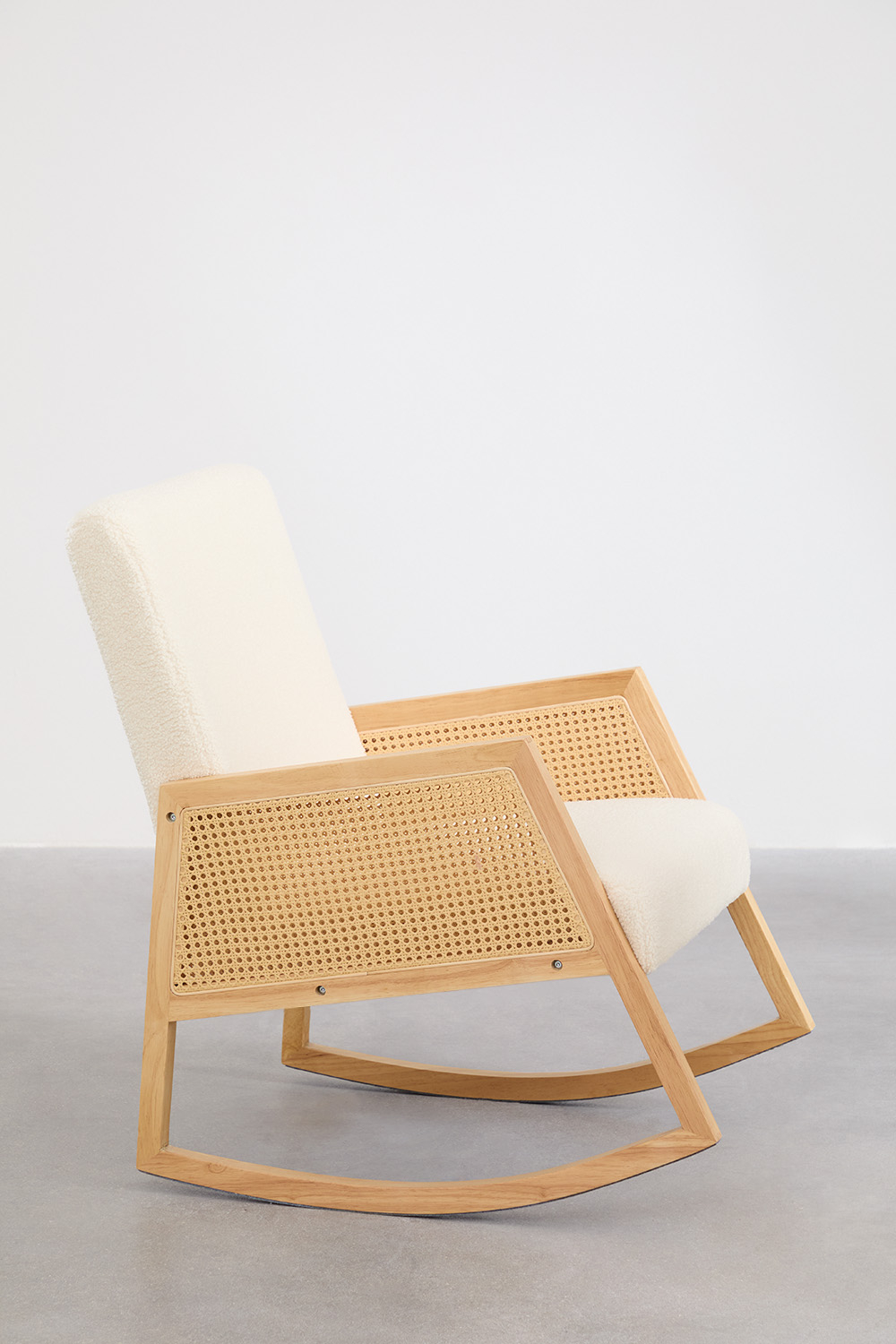 Tivisa rattan and sheepskin rocking chair SKLUM