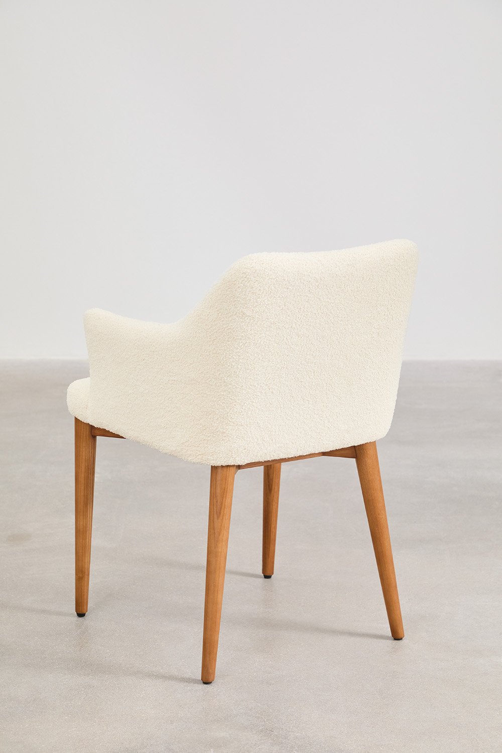 Banfil sheepskin dining chair with armrests, gallery image 4