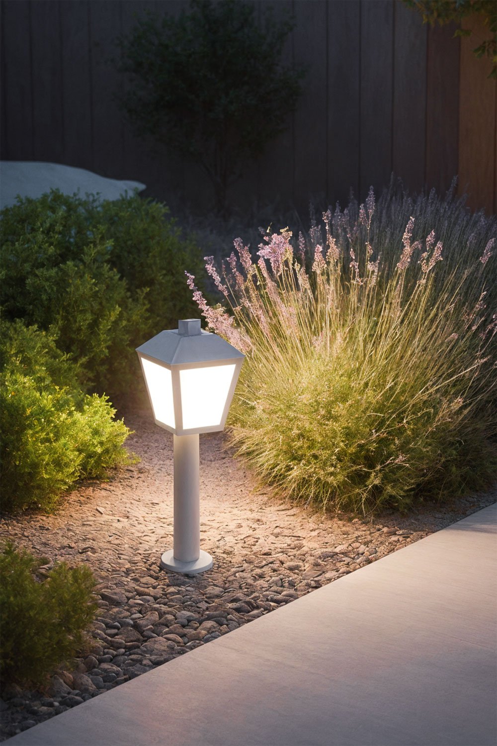 Yalven Outdoor LED Beacon in Aluminum, gallery image 1