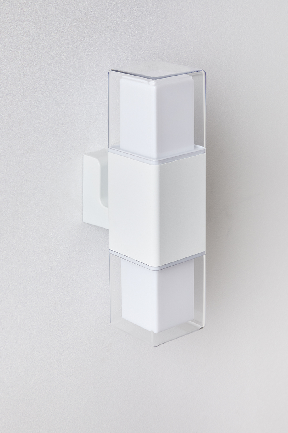 Torevi LED outdoor wall light in aluminium with 2 light points - SKLUM