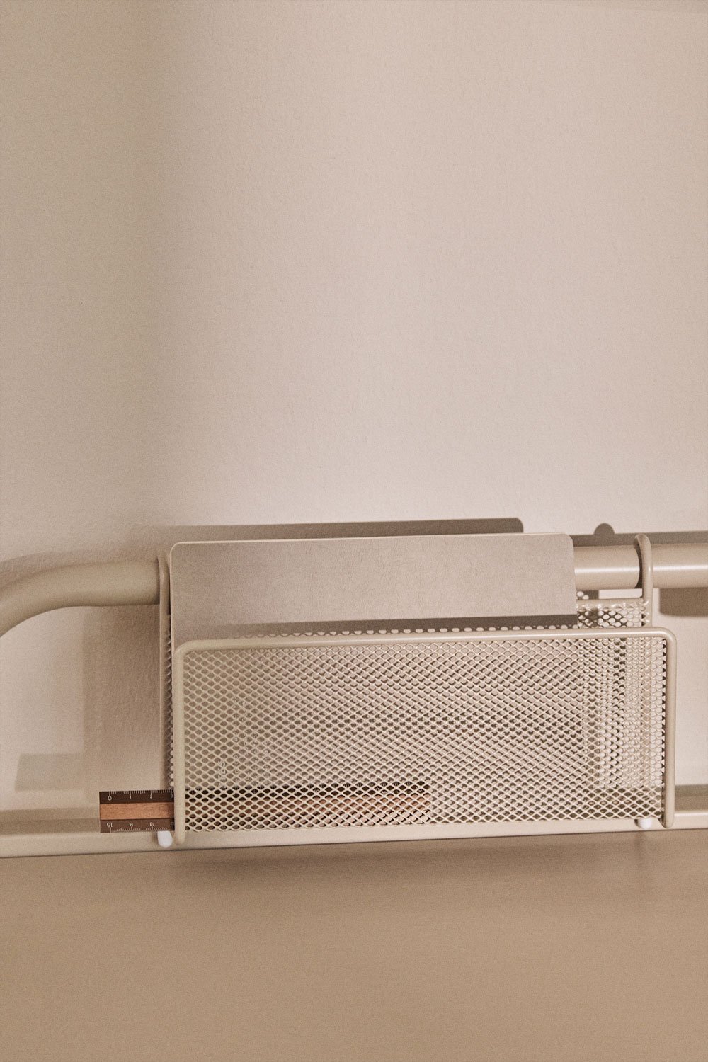 Sibila steel and wood desk, gallery image 3