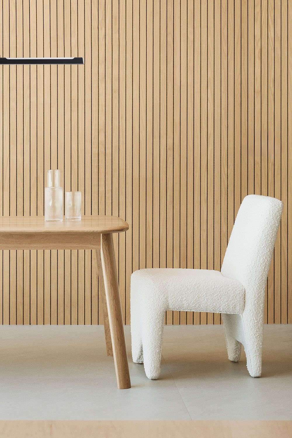 Dining chair in wood and bouclé fabric Kamez, gallery image 1