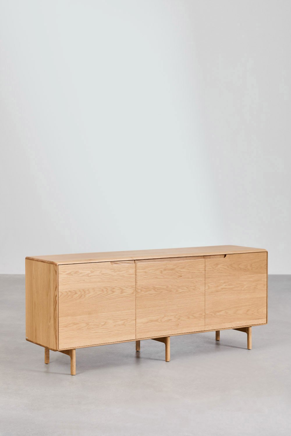 Treveris oak sideboard, gallery image 2