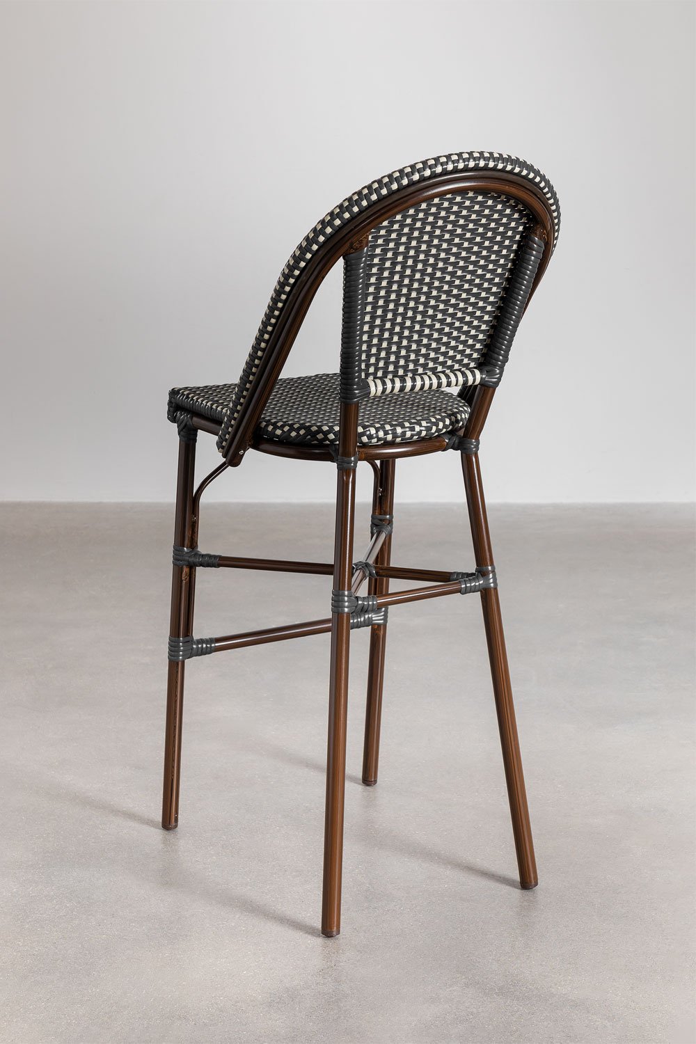 Brielle Bistro 2-piece stackable high garden stool with backrest in aluminium and synthetic rattan, gallery image 5