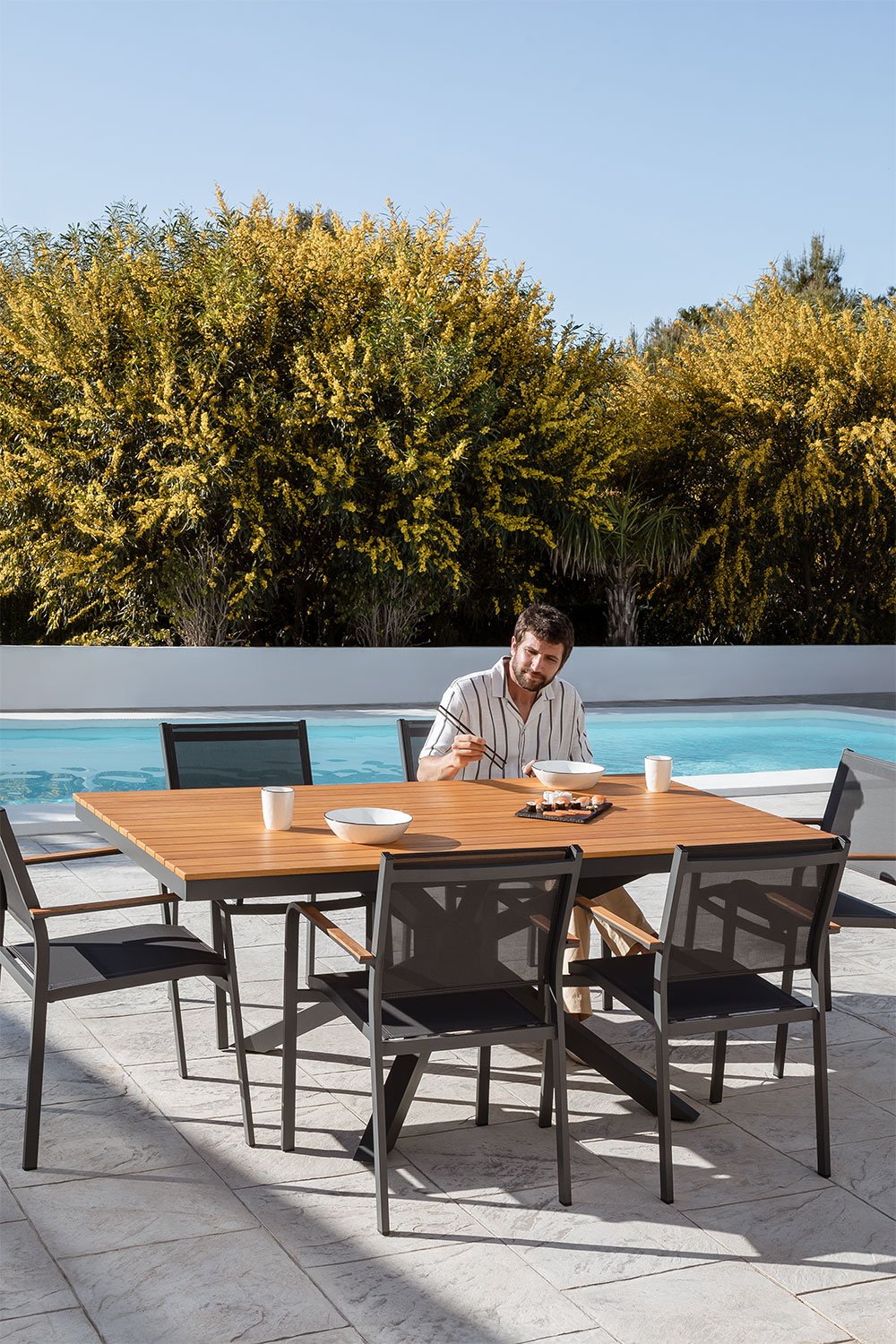 Rectangular table set (180x100 cm) and 6 Archer garden chairs, gallery image 1