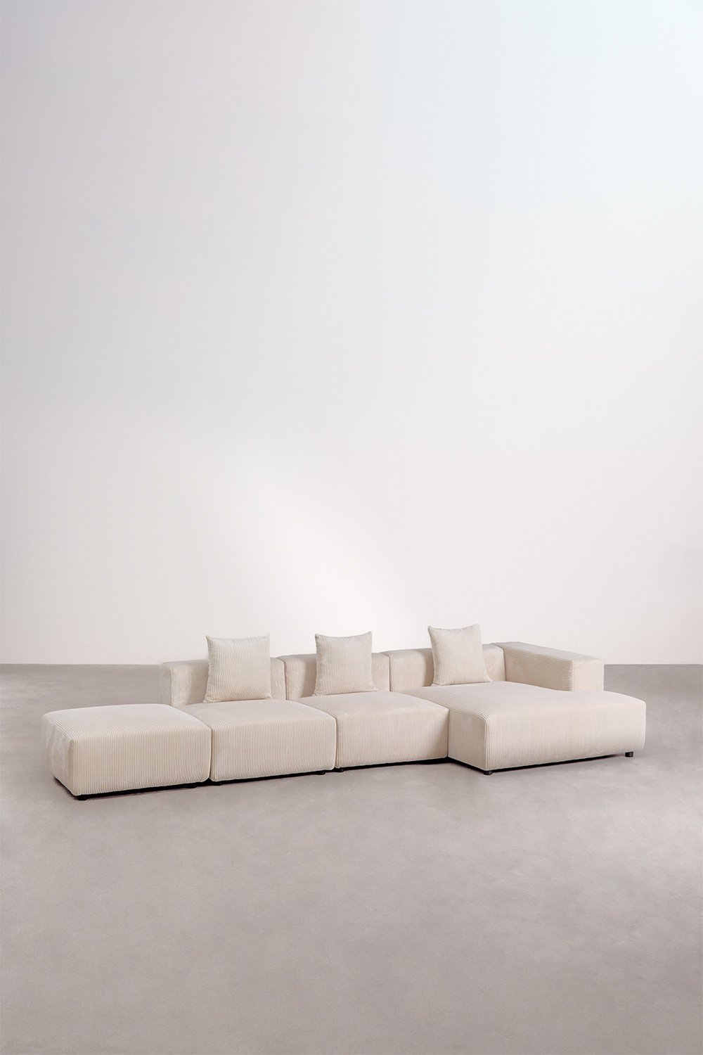 3-piece modular sofa with right-hand corner chaise longue and pouf (↔︎390 cm) Bruna, gallery image 1