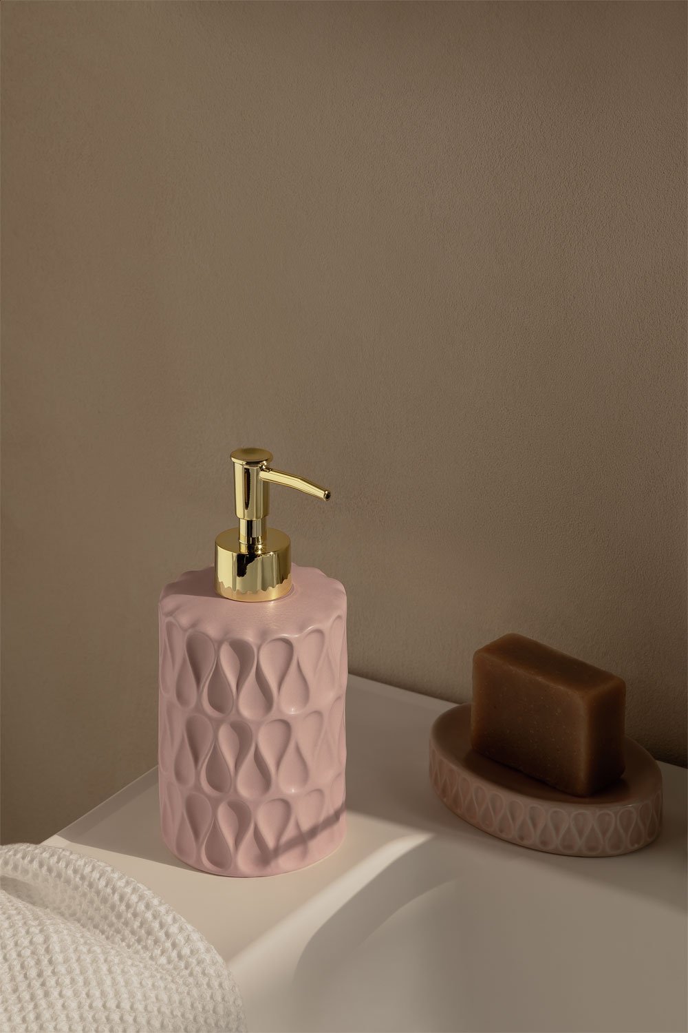 Ceramic Soap Dispenser Marvin , gallery image 1