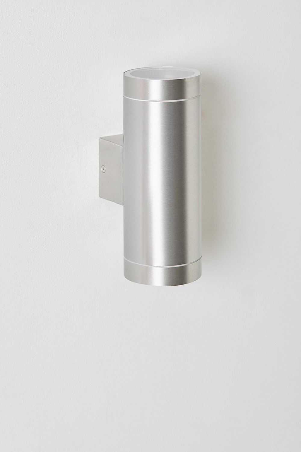 Sileno outdoor wall light in aluminium with 2 light points, gallery image 1