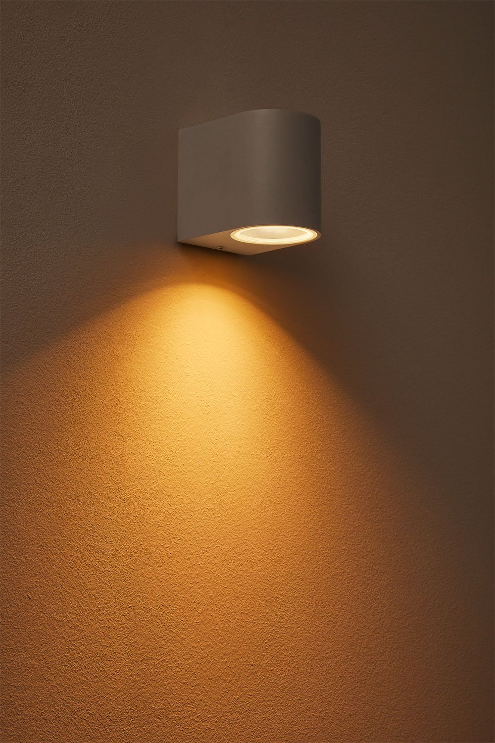 Pevot aluminum wall light , gallery image 2