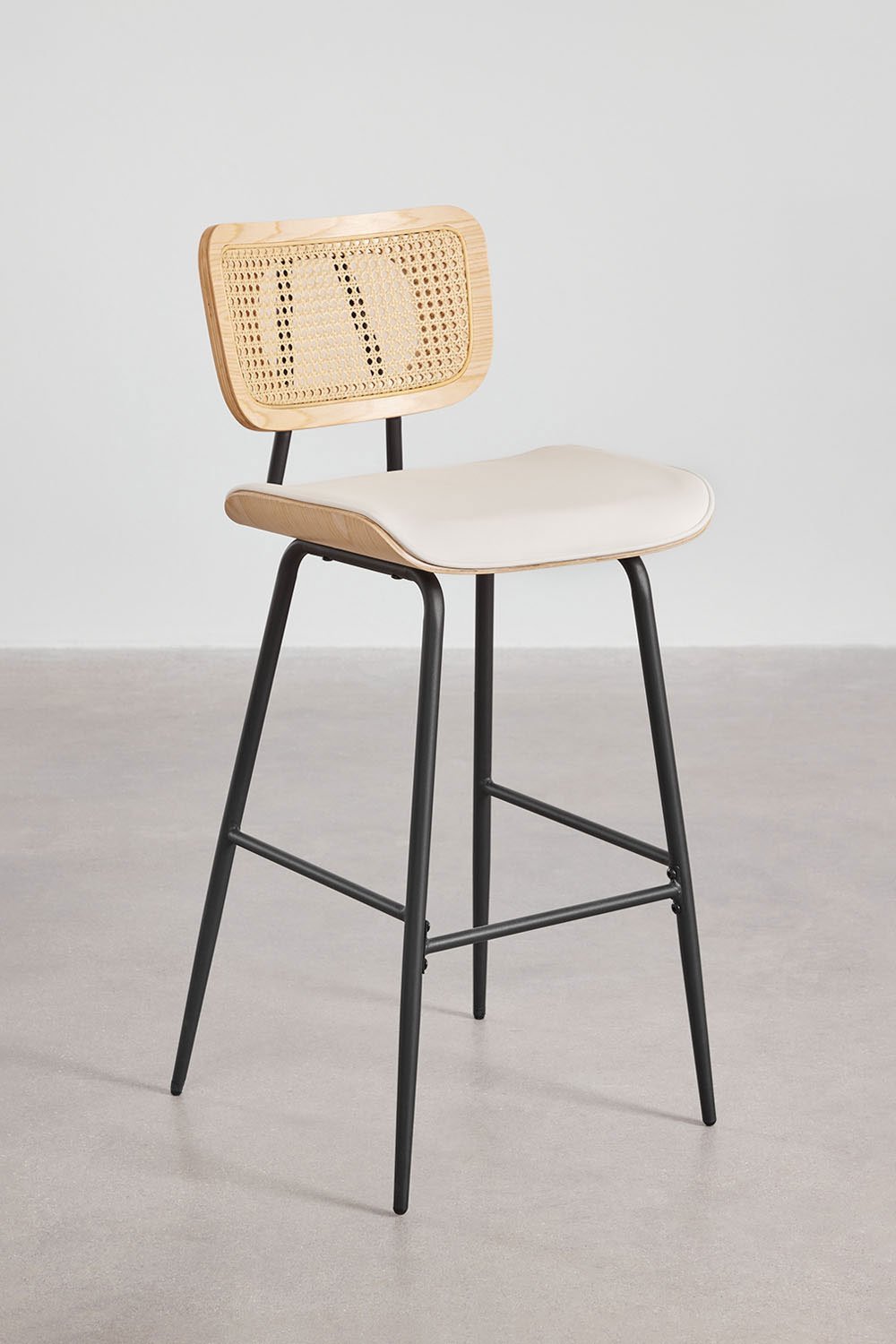 High stool in wood, rattan and Raysa leatherette, gallery image 2