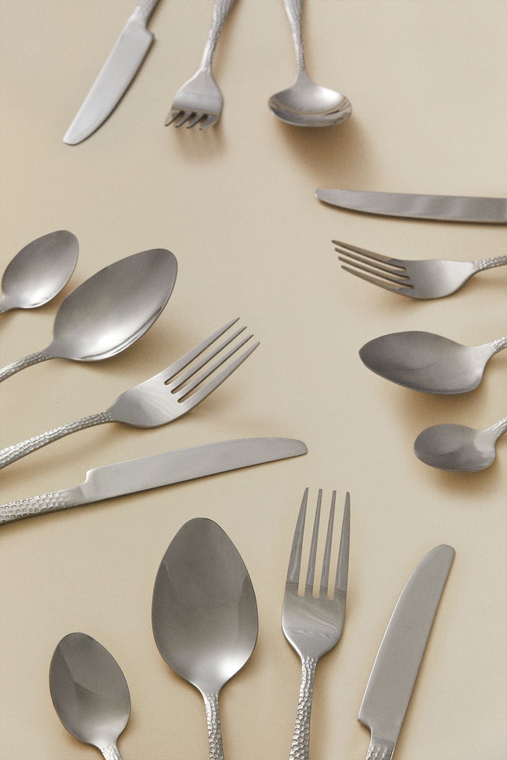 Cutlery set in stainless steel, 16 pieces Aina, gallery image 2