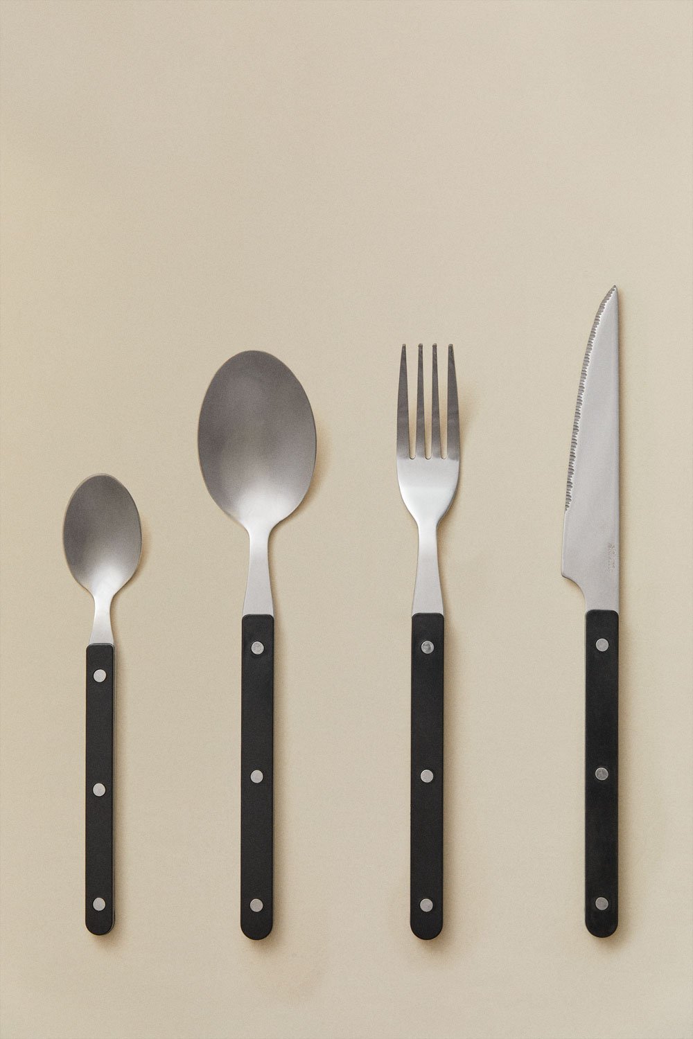 16-piece Tirvola stainless steel cutlery set, gallery image 4