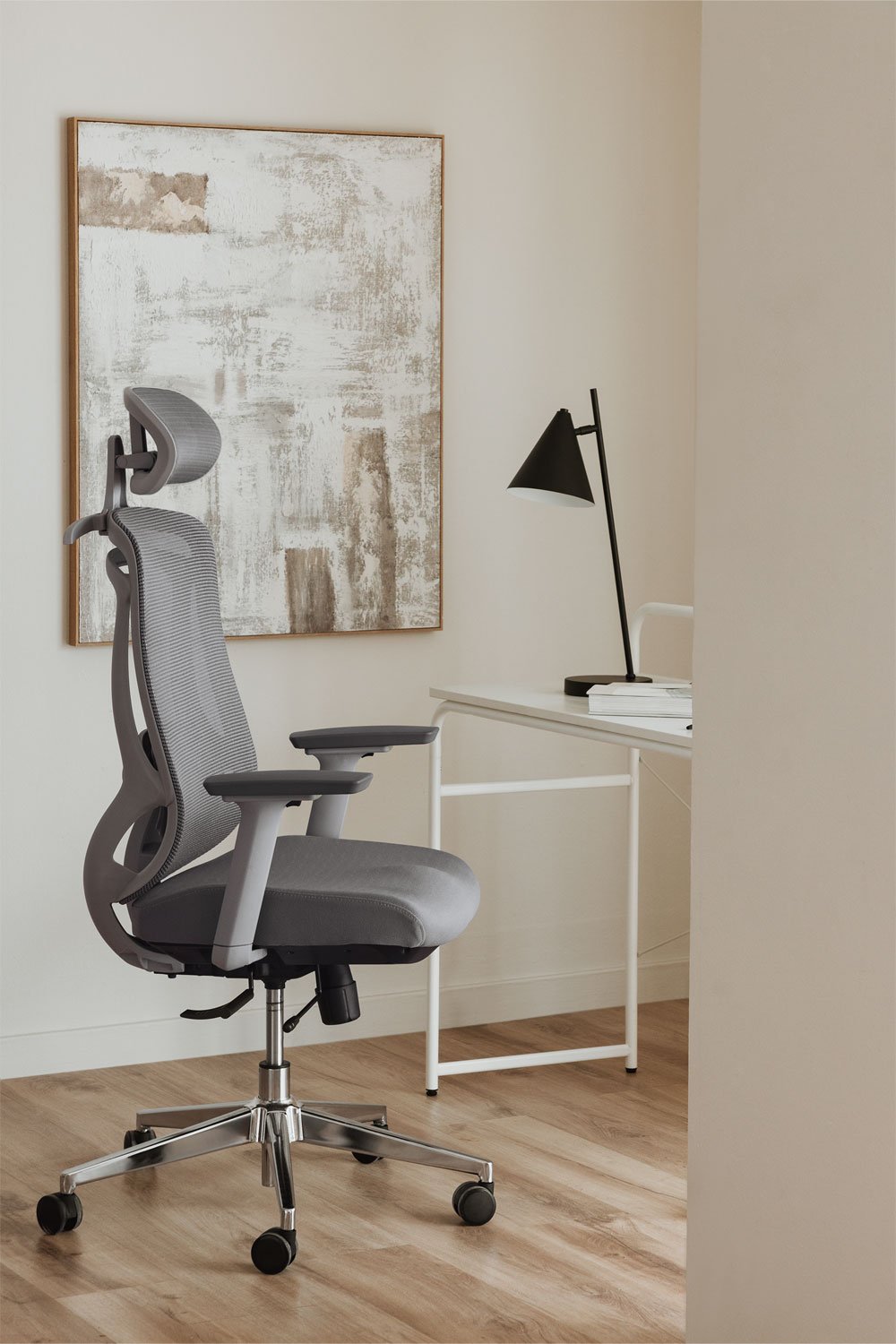 Office chair with wheels and armrests Larinsa, gallery image 1